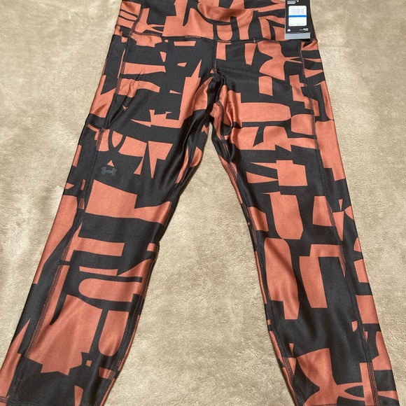UA Heat Gear Logo High Rise Ankle Legging - Picture 3 of 12